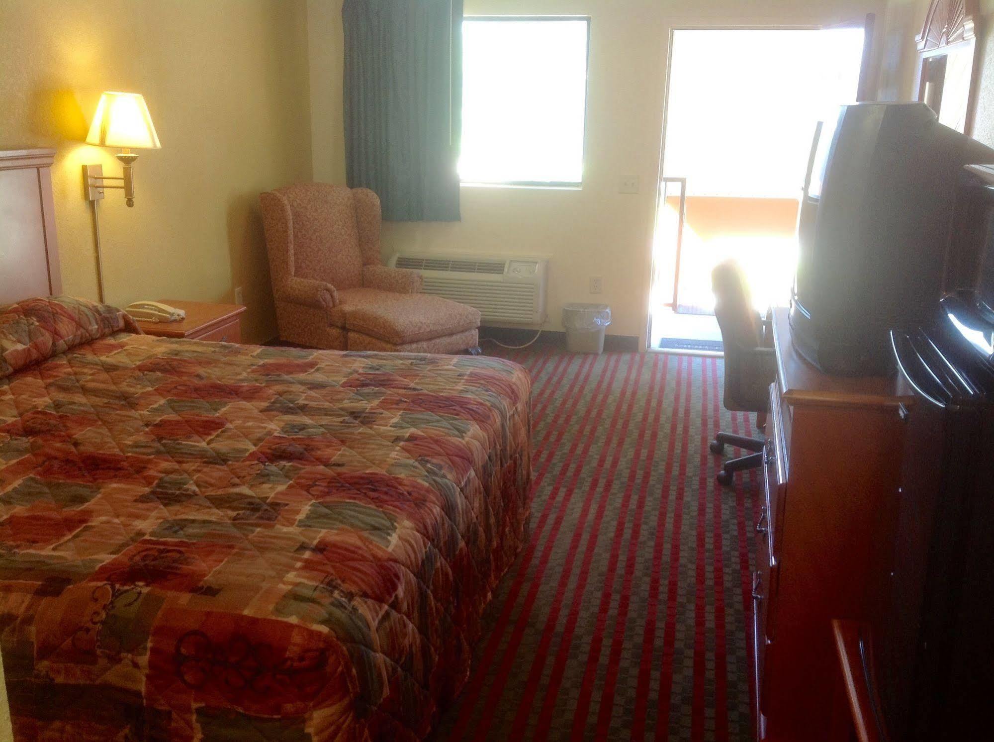 Western Motel - เจซัป ภายนอก รูปภาพ